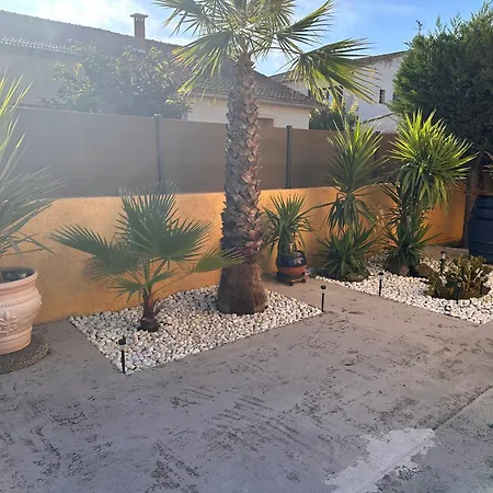 La Maison Ensoleillée - Avec Jardin Et Terrasse Agde